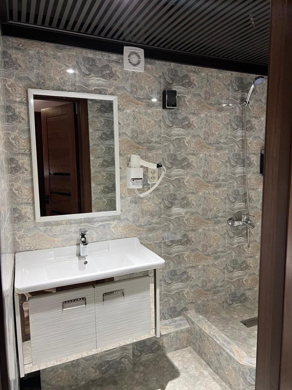 Hotel Horizon Boutique Samarkand Esterno foto